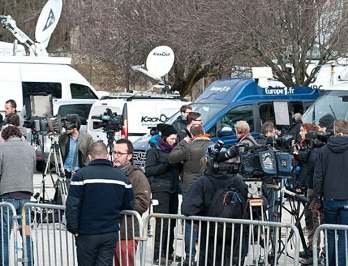 8 მიზეზი თუ რატომ არ უნდა შეგიყვარდეთ ჟურნალისტი